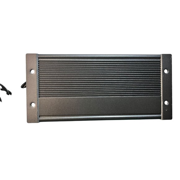 Schauer Wheelchair Battery Charger JAC0724XL-2 24VDC Output 7AMP Input 50/60Hz - Picture 3 of 5